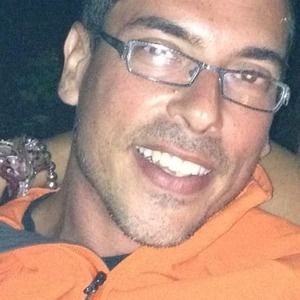 Meet your Posher, Warren